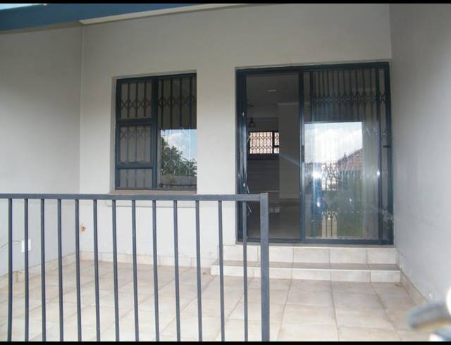 3 BEDROOM TOWNHOUSE FOR SALE IN HEATHERVIEW